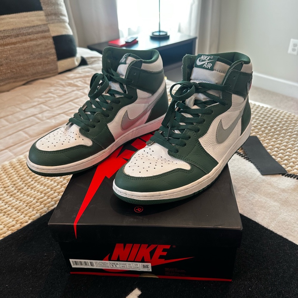 Retro Air Jordan High OG, Green/Metallic Silver, Size: 11